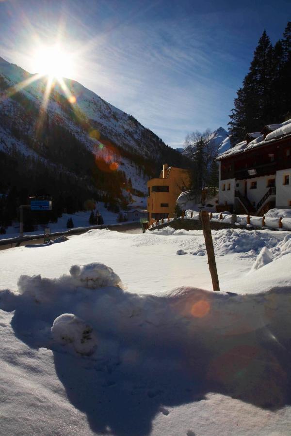 Rifugio Galtuer - Die 2 Ferienhaeuser Экстерьер фото
